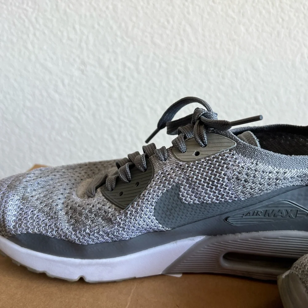 Rare Pure platinum Nike Air Max Ultra 2.0 Flyknit - Picture 10 of 12